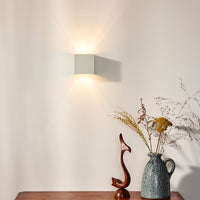 Lucide XIO LED vägglampa, dimbar G9 4W 2700K, justerbar ljusvinkel, fyrkantig aluminium Vit, IP20