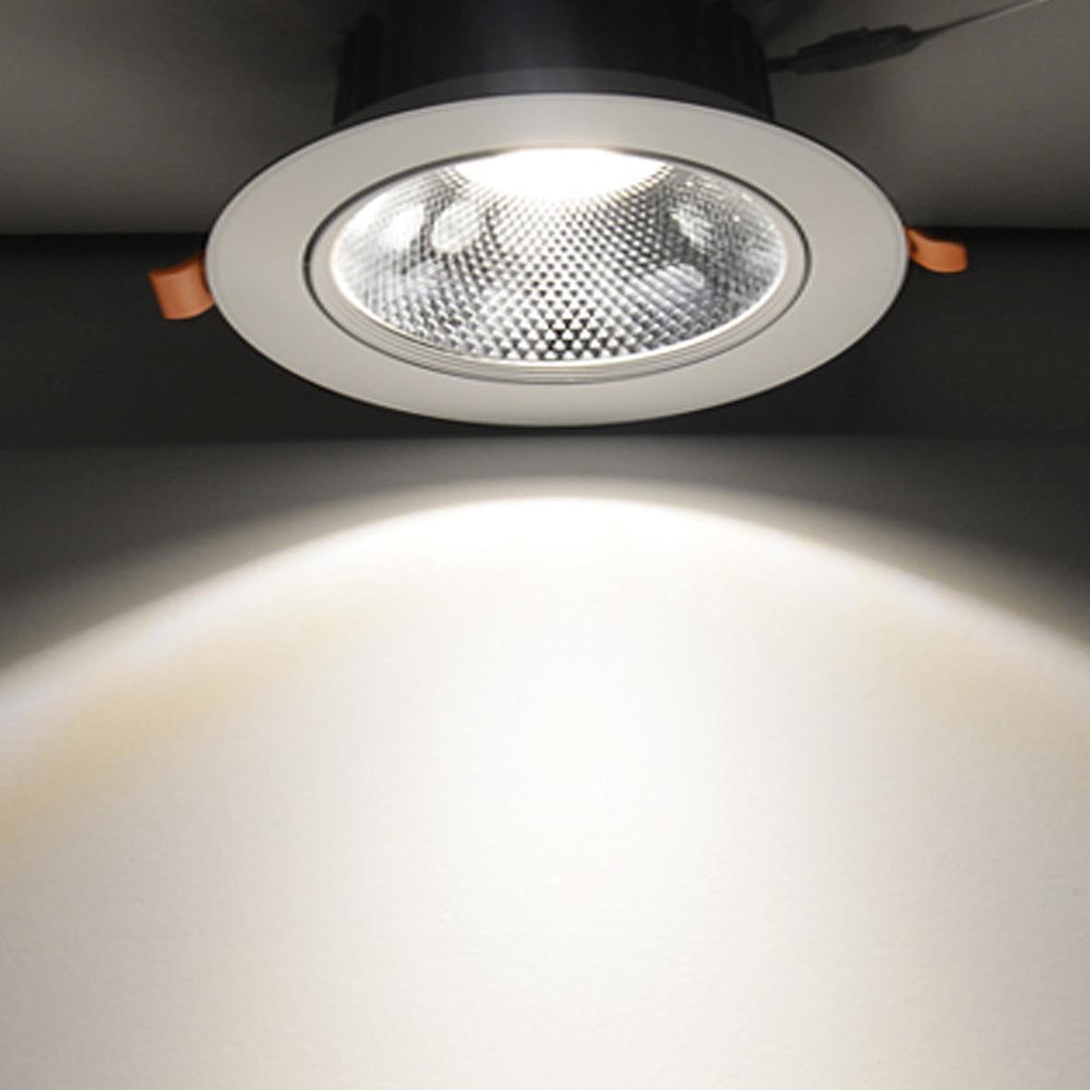 LCB LED recessed spot 10.5W 3000K 220-240V IP20 CRI 80 Philips chip flicker-free CE RoHS 83mm cutout