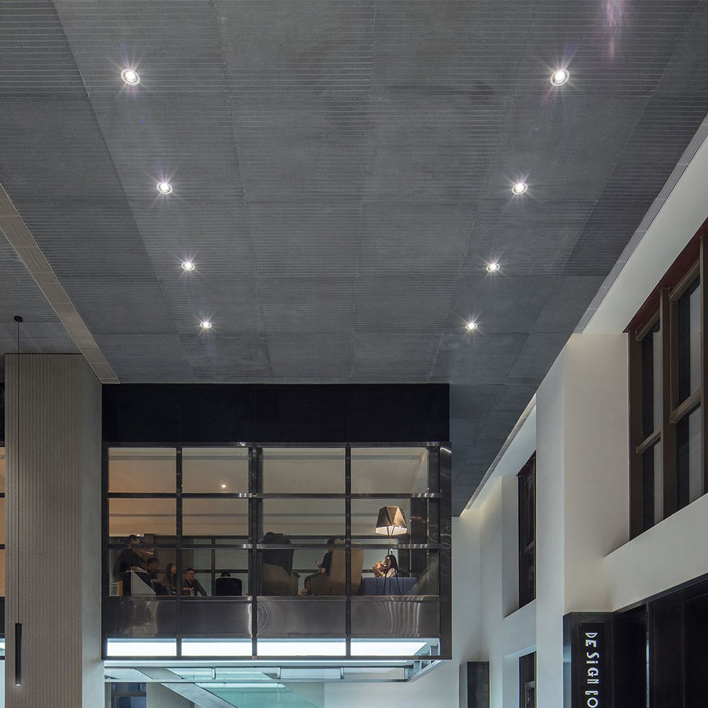 Braytron LED infälld spotlight, 7W, IP54, Aluminium Vit, 89x35mm, GU10-sockel, inomhus utomhusbruk