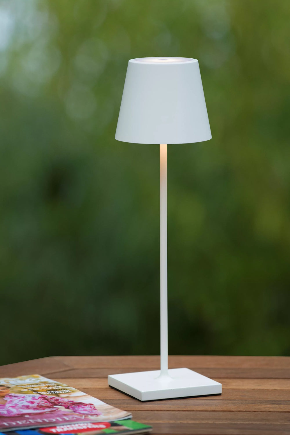 Lucide LED-lampa 1521 användbara lumen, 3000K, 10,5W, 1250W ersättning, aluminium matt guld