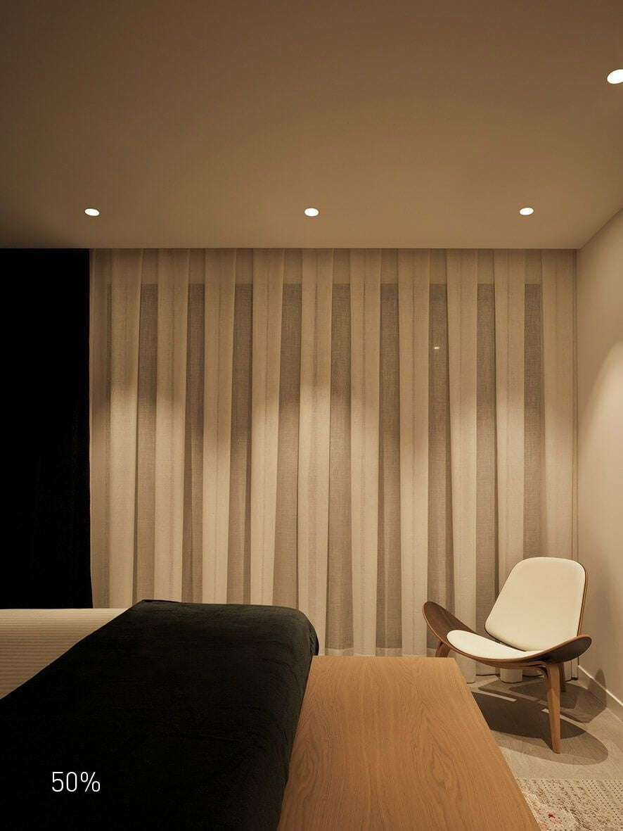 LCB LED recessed spotlight Black 10.5W 3000K IP20 220-240V flicker-free CE RoHS 5 year warranty