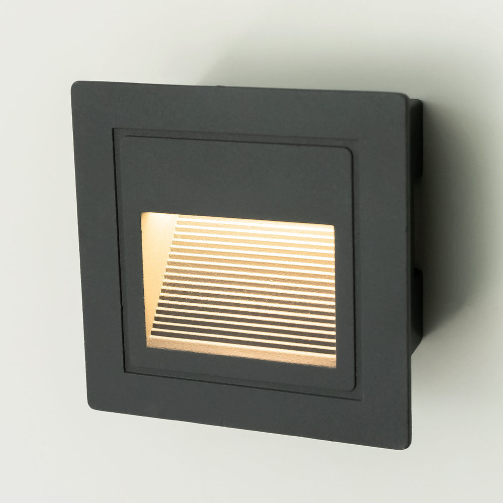 Modee LED trappbelysning, 5W 390 lumen, 4000K Neutralvit, IP65, 84x50x84mm kompakt design