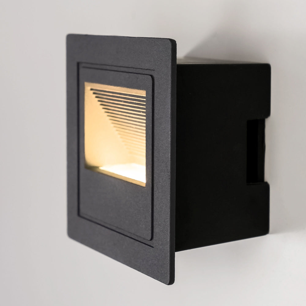 Modee LED trappbelysning, 5W 390 lumen, 4000K Neutralvit, IP65, 84x50x84mm kompakt design