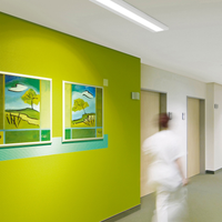 Philips LED linjärarmatur 1200mm 31W 4000K 4300 lumen IP20/44 mikroprismatisk lins Vit stålkapsling