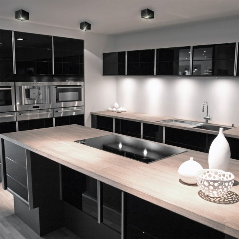 Spectrum CHLOE GU10 Ytmonterad LED-spotlight, Justerbar Svart Silver, IP20, 250V, Max 10W