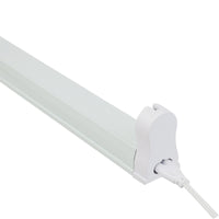Spectrum LED-rörarmatur 1500mm, 230V Vitt hölje, IP20 takmontering, G13 sockel, slitstarkt stål och plast