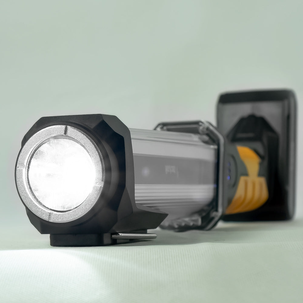 Technik LED Ficklampa W50 COB+XPG 1000 lumen Vit IP55 med USB Type-C uppladdningsbart batteri och Powerbank
